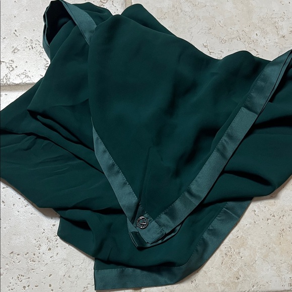 Calvin Klein Elegant Dark Green Scarf Shawl Evening Fancy Chiffon Satin Border - Picture 1 of 4